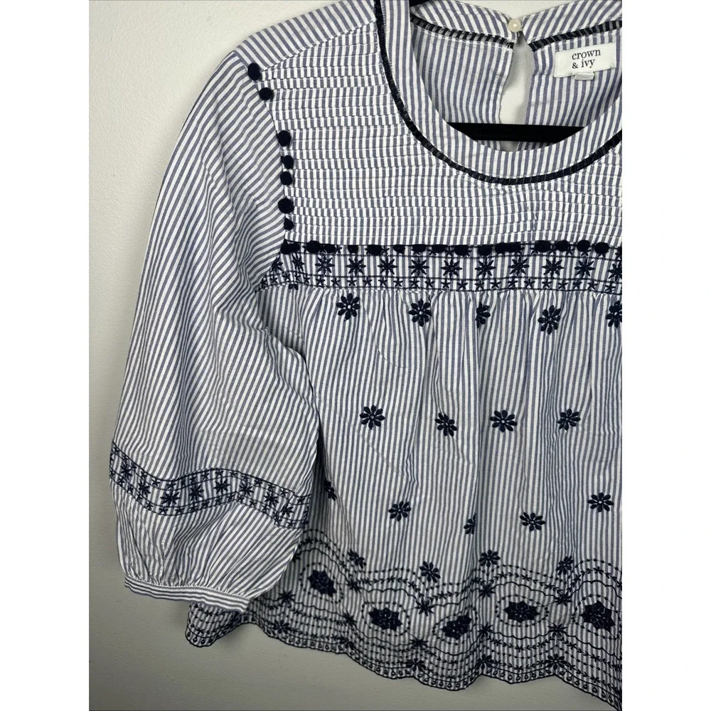 Crown & Ivy Large Womens Top Peasant 3/4 Sleeve Blue Stripe Embroidered Boho - Picture 10 of 16
